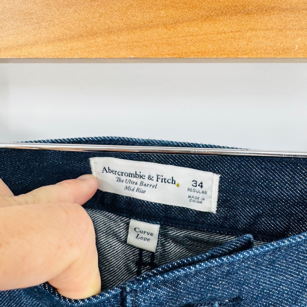 Abercrombie & Fitch Dark Blue Ultra Barrel Jeans - Picture 6 of 10